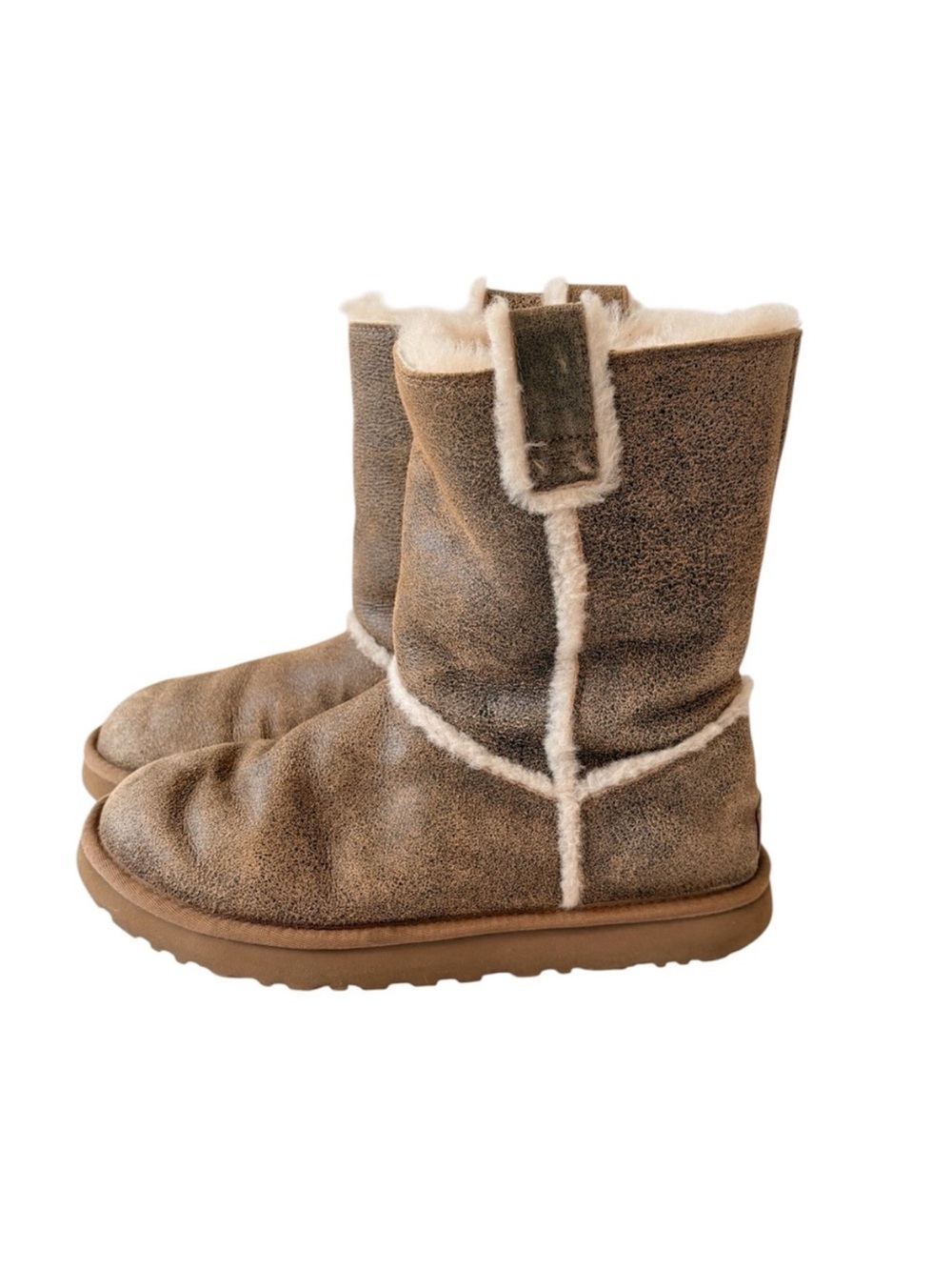 UGG Chestnut Brown Shearling-Lined Winter Boots
